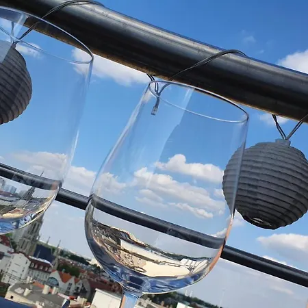 R O M A N T I C View By Kato Katowice