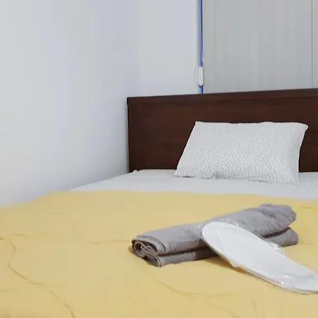 R O M A N T I C View By Kato *