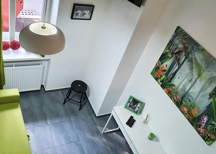 R O M A N T I C View By Kato *