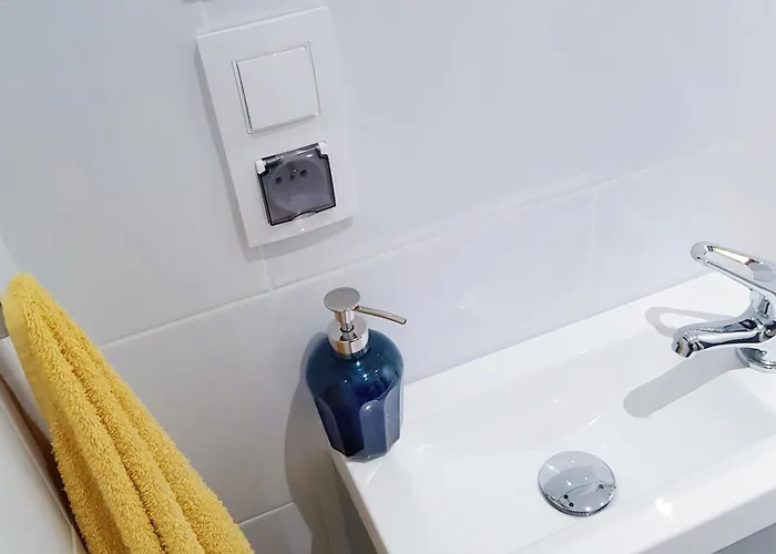 R O M A N T I C View By Kato Katowice