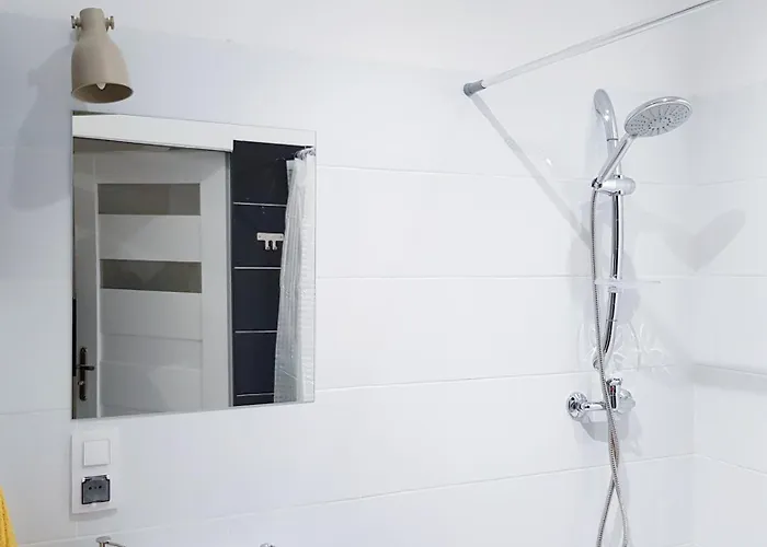 R O M A N T I C View By Kato