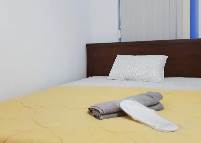 R O M A N T I C View By Kato *