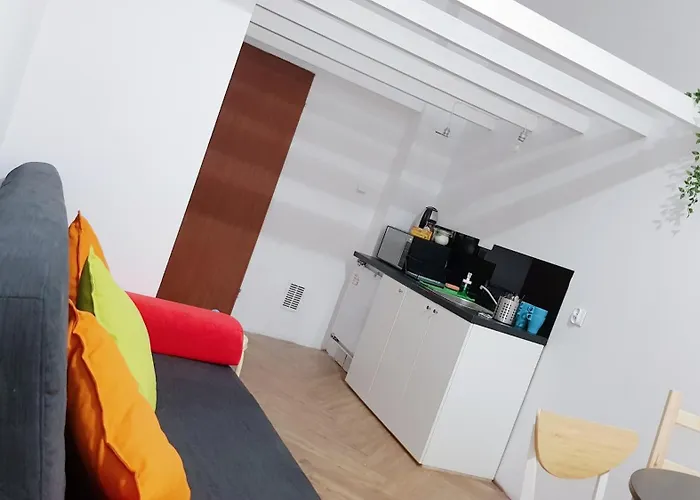 R O M A N T I C View By Kato Katowice